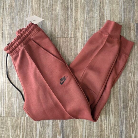 Nike Tech Fleece Mid-Rise Joggers Sportswear Women's Large FB8330-605 Red Sepia - Picture 2 of 15